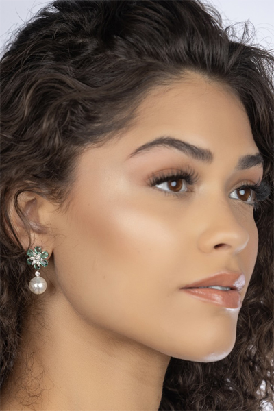 Woman Wearing Green Flowered Pearl Turkish Earrings